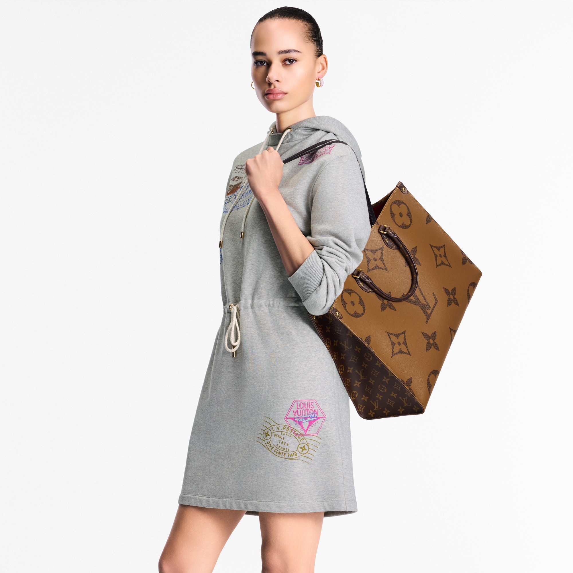 OnTheGo GM Bag - Luxury Monogram Canvas Brown | LOUIS VUITTON